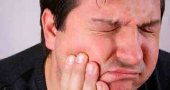 Diş Şişmesi Belirtileri ve Tedavisi